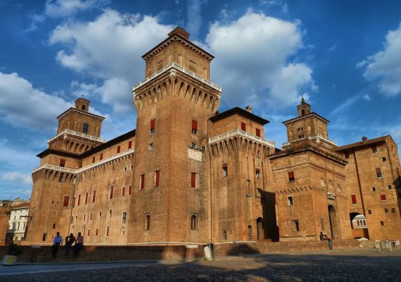 Ferrara visita guidata tour tourist guide